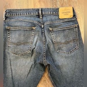 Denizen Levi’s 218 straight fit, 33x30